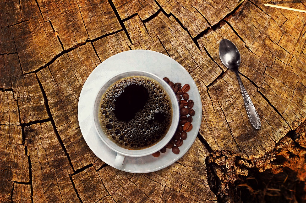 Adicionar óleo de coco ao café é uma forma de consumir energia para o treino - Foto: Pixabay (CCommons)